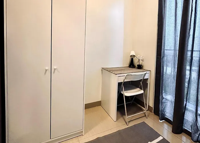 Victoria's Place Apartment *
